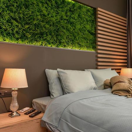 Urban Eden - Lux & Style, 2-Bedroom, 2-Bathroom Sofia Exterior photo