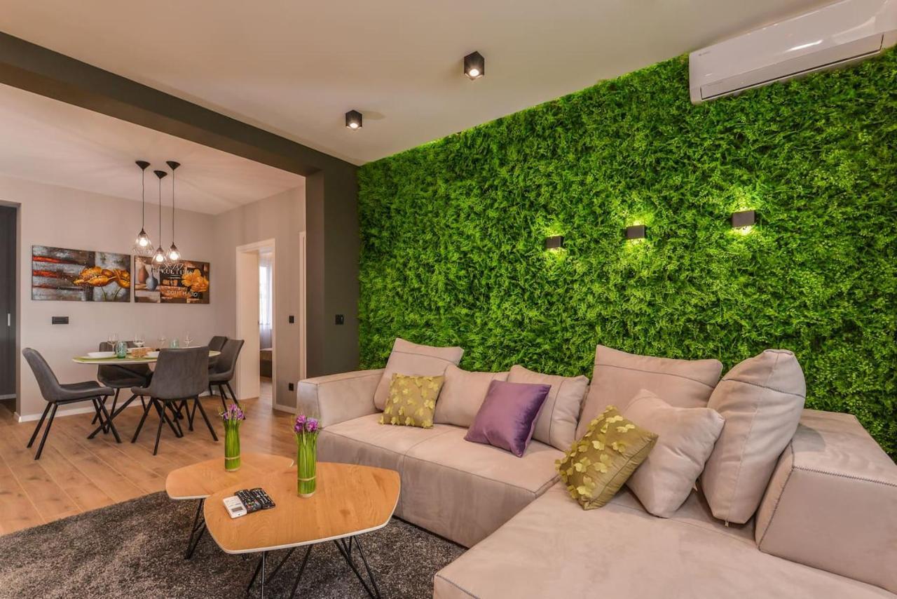 Urban Eden - Lux & Style, 2-Bedroom, 2-Bathroom Sofia Exterior photo
