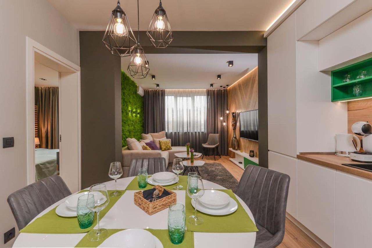 Urban Eden - Lux & Style, 2-Bedroom, 2-Bathroom Sofia Exterior photo