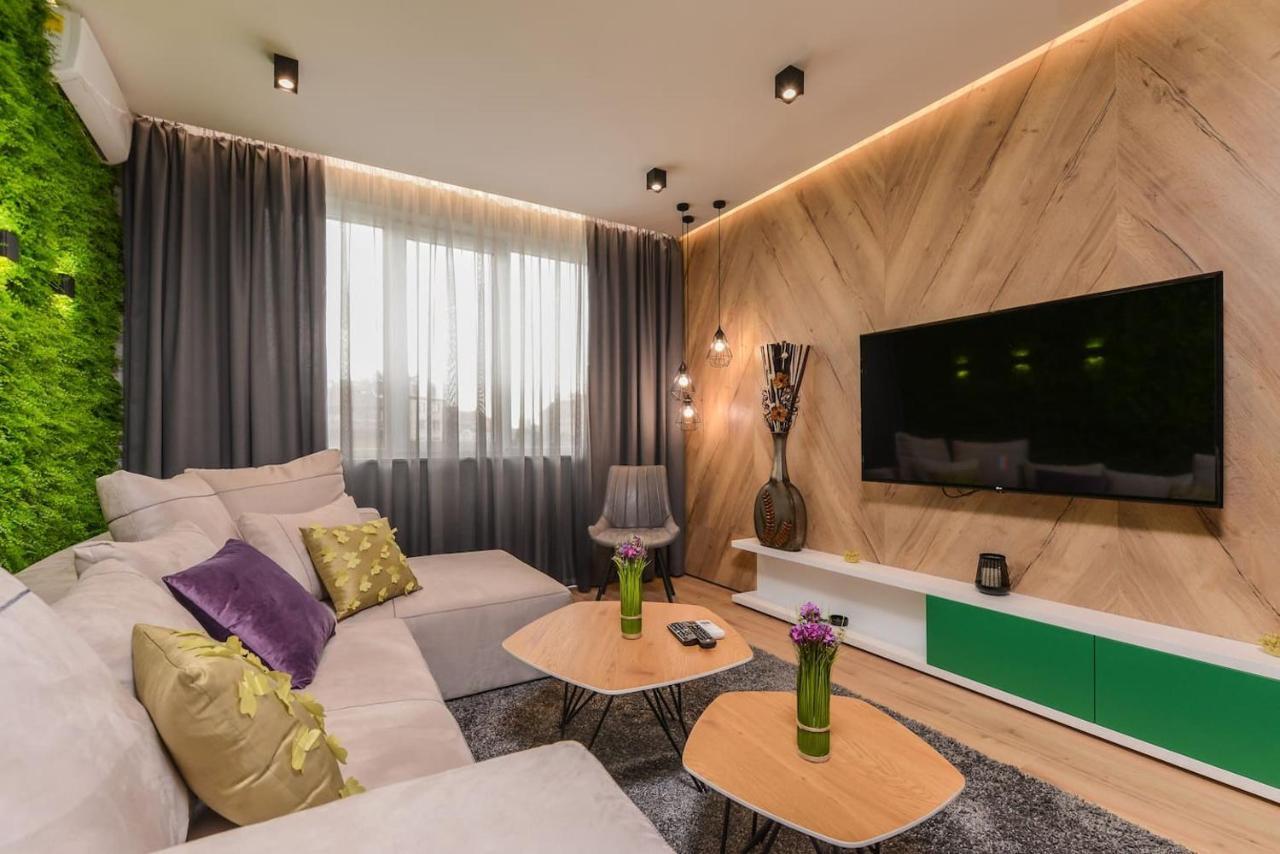 Urban Eden - Lux & Style, 2-Bedroom, 2-Bathroom Sofia Exterior photo